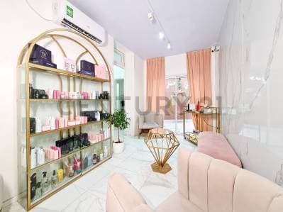 CONSULTORIOS EN VENTA EN LA PLATA - 5