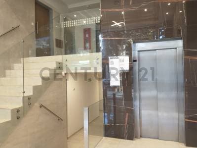 VENTA MONOAMBIENTE DIVISIBLE CON PATIO - Principal