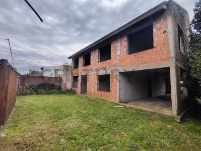 Venta casa 5 ambientes a terminar. - Principal