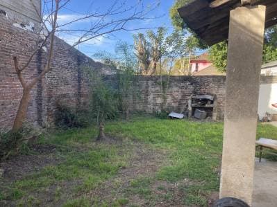 Propiedad con carpintería y vivienda – Excelente ubicación - 5