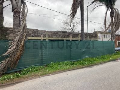 82 entre 25 y 26 Terreno en venta 20 x 40-La Plata - Principal