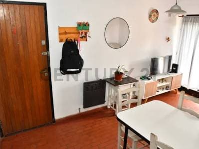 CALLE 59 Y 142 | Departamento 2 dormitorios - Los Hornos - USD 36.000 - 4