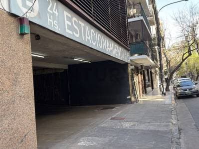 VENTA COCHERA FIJA Y CUBIERTA EN RECOLETA - 2