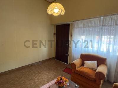 Venta PH 4 ambientes c /cochera Ramos Mejía - 3