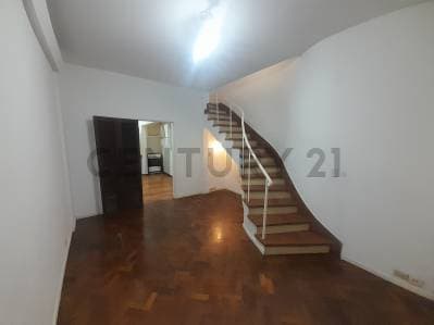VENTA 3 AMBIENTES TIPO DÚPLEX CON PATIO Y BALCON– VENTA CON RENTA - Principal