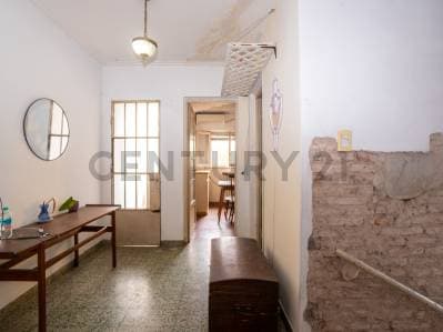 Vendemos PH de 2 dormitorios con terraza y parque propio - 2