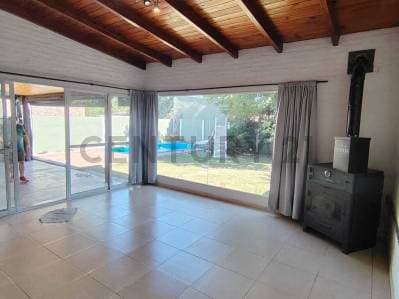 Casa en Venta en Ibarlucea con pileta - 4