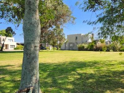 LOTE EN VENTA - GreenVille Polo & Resort - Hudson - Berazategui - 4