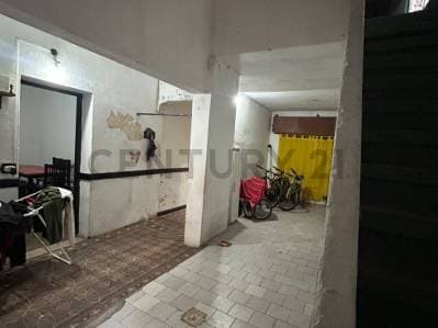 Venta de Casa de 3 dormitorios a reciclar en Barrio Cinco Esquinas - Rosario - 5