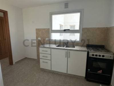 Departamento en venta 1 dormitorio con cochera en La Plata - 4