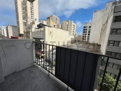 Departamento de 2 Ambientes con Balcón al Frente | Zona Centro - 4
