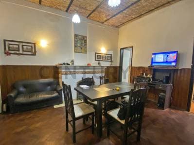 Venta casa de 3 dormitorios barrio Ludueña - 2