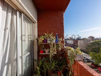 VENTA DEPTO 4 AMB. ESPACIO GUARDA COCHES - PERMUTA - 4