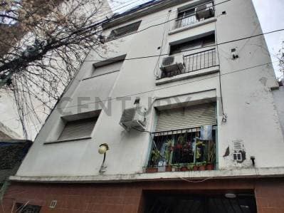 VENTA DEPARTAMENTO 2 AMBIENTES EN BALVANERA - 2