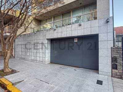 VENTA DEPARTAMENTO 3 AMBIENTES AL CONTRA FRENTE GUEMES - 2