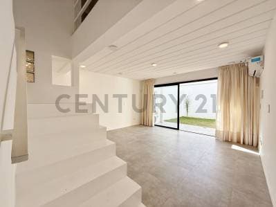 DUPLEX DE 3 DORMITORIOS EN VENTA - Principal