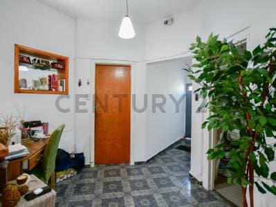 CASA EN VENTA EN BERISSO DE 3 DORMITORIOS - 3