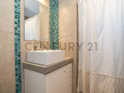 Casa dúplex tres dormitorios en venta Gonnet - 4