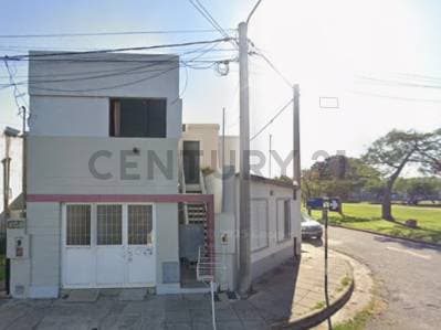 SE VENDE PH DE DOS DORMITORIOS Y GARAGE EN RAFAELA - Principal
