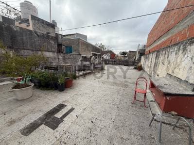VENTA CON LOCAL PATIO Y TERRAZA en Villa Pueyrredón - 5