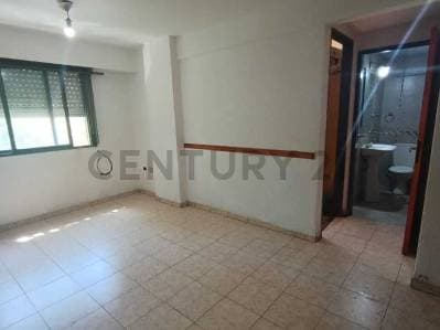 Departamento de 1 dormitorio en Venta frente a la Estación de Tren - 5
