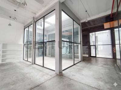 Alquiler Imponente Multiespacio en Distrito Diseño, Barracas - Techos altos, moderno, doble acceso - 3