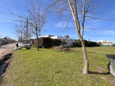Terreno en venta BARRIO LOS SAUCES, GORINA - zona de expansión - Principal