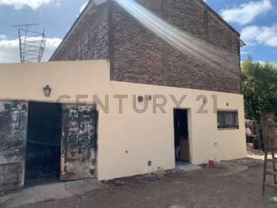 Parque Sakura, Casa 3 amb mas 6 duplex. RENTA INMEDIATA . APTA CREDITO. SE ESCUCHAN PROPUESTAS. - 4