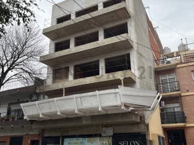 Venta 3 Ambientes en Zona de Alta Demanda. Villa Urquiza - 2