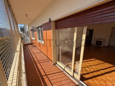 VENTA DEPTO 4 AMB CON BALCON MUY LUMINOSO - Principal
