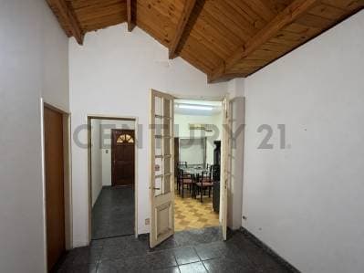 PH DE AMPLIAS DIMENSIONES, DOBLE ACCESO Y TERRAZA – NUEVA POMPEYA - Principal