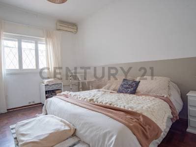 VENTA PH 3 AMB. CON PATIO PARQUIZADO, EN CASEROS - 2