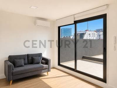 VENTA DEPARTAMENTO/OFICINA DE 3 AÑOS EN MICROCENTRO CON TERRAZA PROPIA EN PISO ALTO - CÓRDOBA Y FLOR - 5