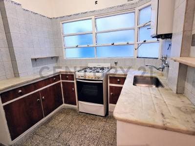 Venta Semipiso 5 Ambientes con Dependencia, 2 Baños + Baño de Servicio - Apto crédito - Almagro - 3