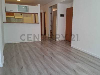 ALQUILER DEPARTAMENTO 2 AMBIENTES CON PATIO Y BALCÓN, EN FLORES - CABA - 5