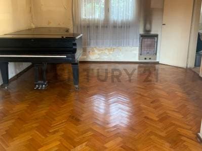 C21 Inmoandes VENDE CASA ESQUINA en Exclusiva Zona de Godoy Cruz (Bombal Sur) - 4