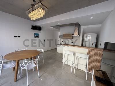 Casa 4 ambientes en Pinamar - 2