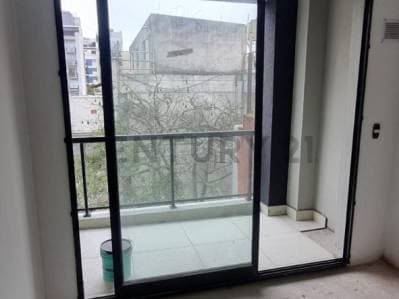 VENTA 3 AMBIENTES A ESTRENAR | 75 M² | 2 BAÑOS | SUITE | GREEN ROOF TOP | ALMAGRO - 3