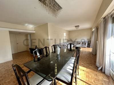 VENTA DEPARTAMENTO 4 AMBIENTES CON DEPENDENCIA Y DOBLE BALCON EN FLORES - 2