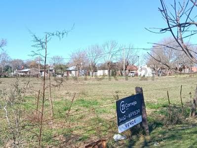 TERRENO EN VENTA FRENTE A LA LAGUNA - SAN EDUARDO - 4