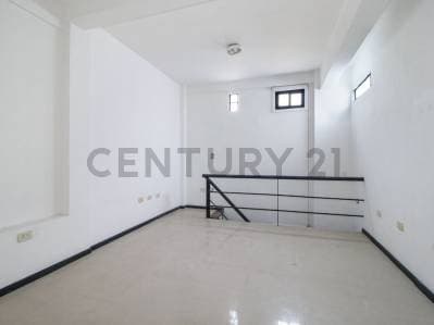 OFICINA EN VENTA DE 1 AMBIENTE EN LOMAS DE ZAMORA, BUENOS AIRES - Acepta permuta - 3