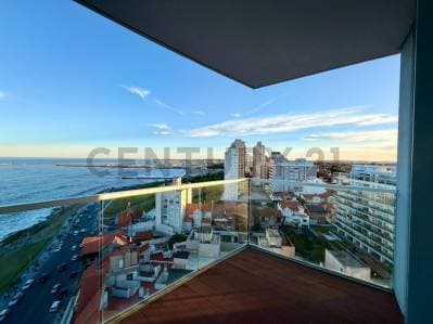 Exclusivo 2 ambientes en Torres Pelli – Maral Explanada | Vista plena al mar, cochera y baulera - 2
