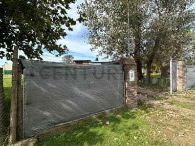 Venta de Casa a reciclar en Barrio Santa Susana-Alvear - 4