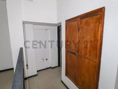 OFICINA EN VENTA DE 1 AMBIENTE EN LOMAS DE ZAMORA, BUENOS AIRES - Acepta permuta - 4