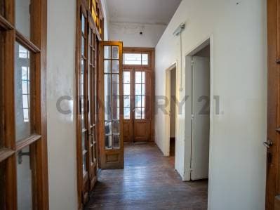 CASA EN ALQUILER en el casco de La Plata - 4