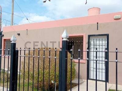 VENTA CASA CHIMBAS BARRIO LOS ALERCES. APTA CREDITO. - Principal