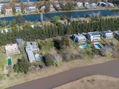 Lote en venta Miralagos II La Plata 1344 m² - 3
