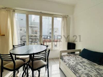 VENTA MONOAMBIENTE AL FRENTE CON BALCON FRANCES DIVISIBLEEN A 2 CUADRAS DEL MAR Y A PASOS DEL ALD - 3