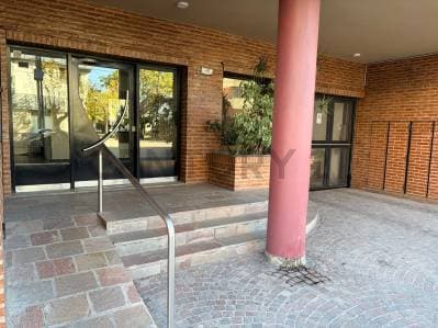Semipiso 3 Ambientes en Venta | Muy Luminoso | Excelente Estado | Sáenz Peña - 2