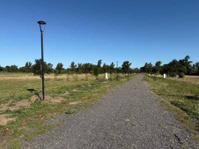 VENTA LOTE EN ARANA - LOS PINARES - 2